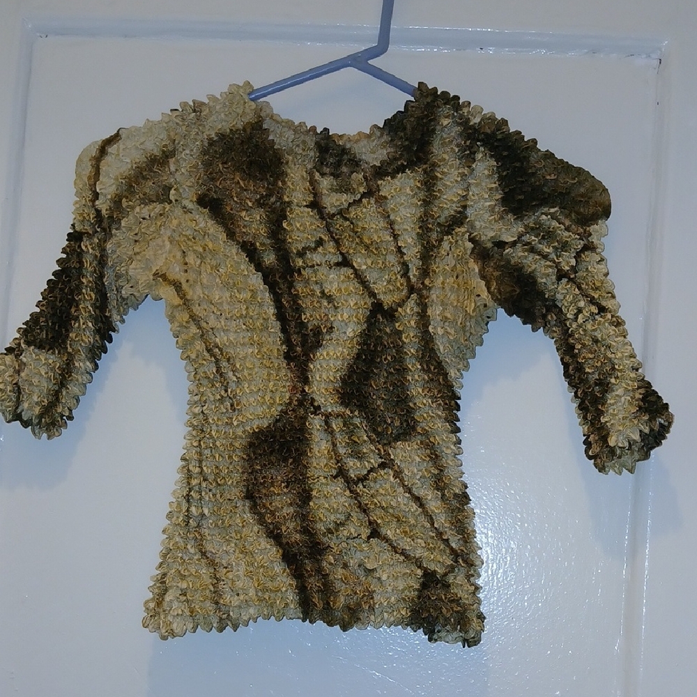 Textured Olive Green & Tan Cropped Top